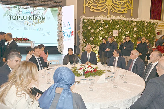 100 &Ccedil;İFTİN TOPLU NİKAH SEVİNCİ