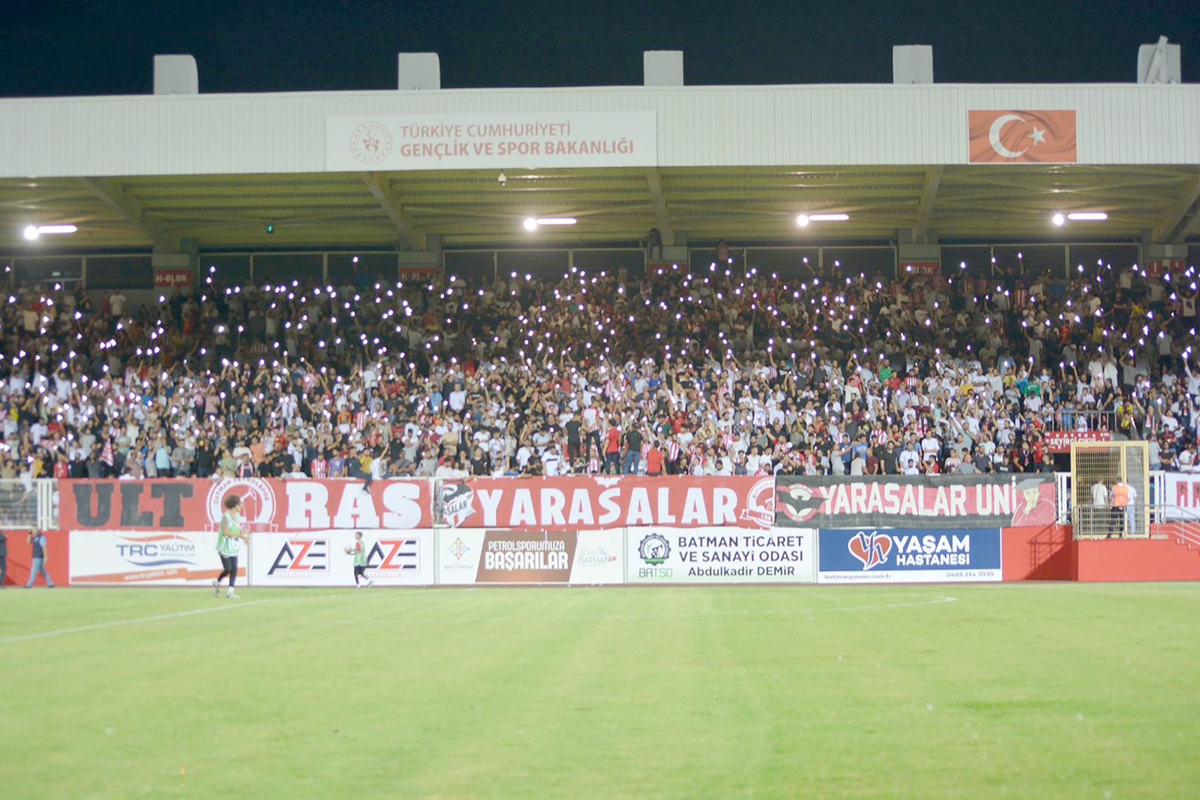 BATMAN PETROLSPOR YÖNETİM KURULU “BÜYÜK TARAFTARIMIZA SONSUZ TEŞEKKÜR EDERİZ”