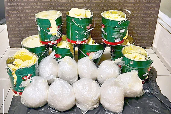 45 KİLOGRAM METAMFETAMİN ELE GEÇİRİLDİ