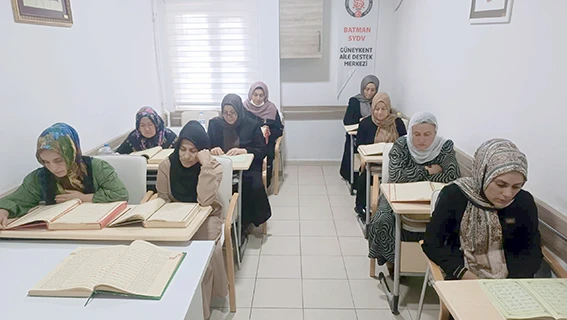 ADEM’LERDE MANEVİ EĞİTİM SEFERBERLİĞİ