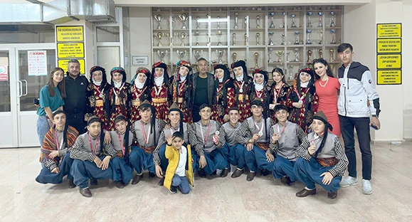 BATMAN LİSESİ, B&Ouml;LGE ŞAMPİYONU OLDU