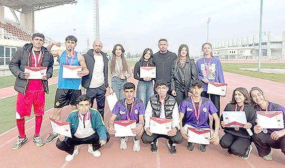 CEZERİ ANADOLU LİSESİ G&Ouml;Z DOLDURUYOR