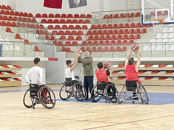 ENGELLİLER, VAN&rsquo;A HAZIRLANIYOR