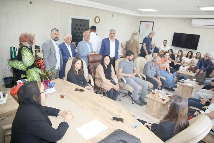 EŞ BAŞKAN S&Ouml;N&Uuml;K'TEN İL GENEL MECLİSİNE ZİYARET
