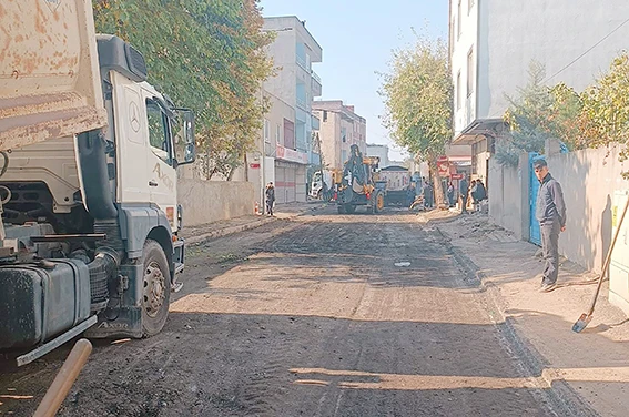 FEN İŞLERİ TÜM EKİPLERİYLE SAHADA