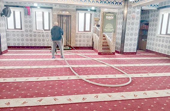 GÜL KOKULU CAMİLER, HUZUR DOLU GÖNÜLLER