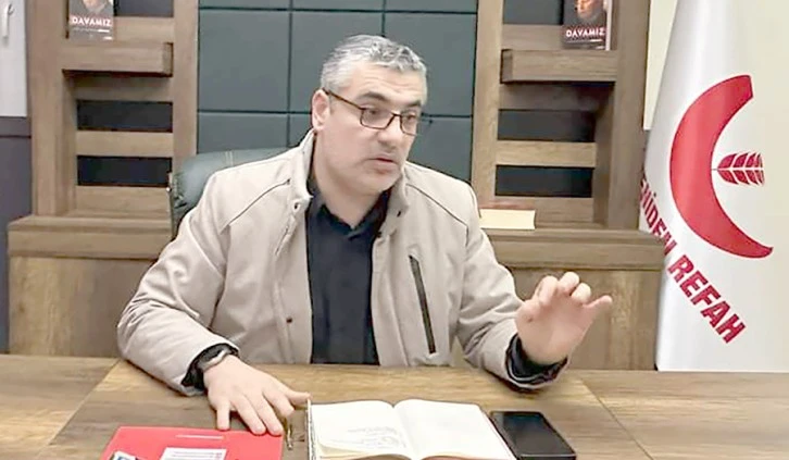 “İSTİFA ETMEDİ, İHRAÇ EDİLDİ”