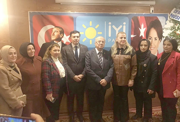 İYİ PARTİ’DE BAŞKAN DEĞİŞTİ