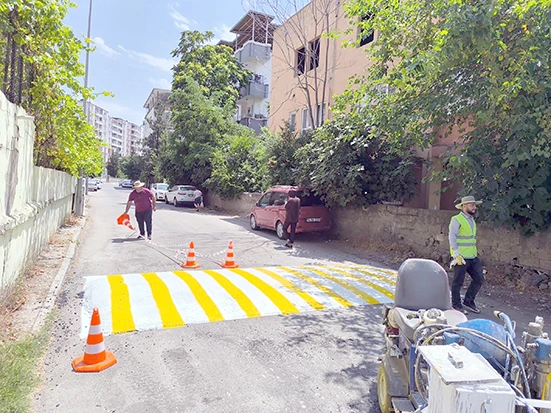 KASİSLER YENİLENİYOR, TRAFİK G&Uuml;VENLİĞİ G&Uuml;&Ccedil;LENİYOR