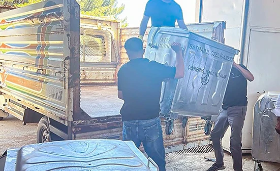 KOZLUK'TA KATI ATIK TOPLAMA HİZMETİ 60 YERLEŞİM YERİNE ULAŞTI