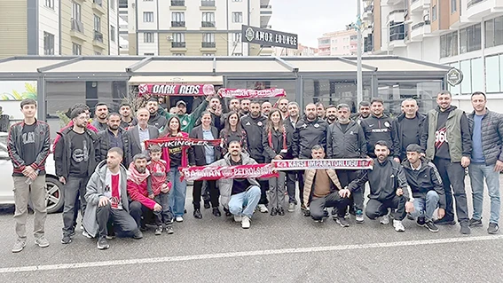 DEM PARTİ TEŞKİLATI, TARAFTARLARI AĞIRLADI