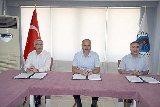 &Ouml;ĞRENCİ STAJI İ&Ccedil;İN İŞ BİRLİĞİ PROTOKOL&Uuml; İMZALANDI