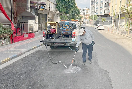 İLA&Ccedil;LAMA &Ccedil;ALIŞMALARI KESİNTİSİZ S&Uuml;R&Uuml;YOR