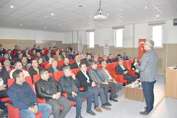 OKUL LİDERLİĞİ EĞİTİMİ PROGRAMI TAMAMLANDI