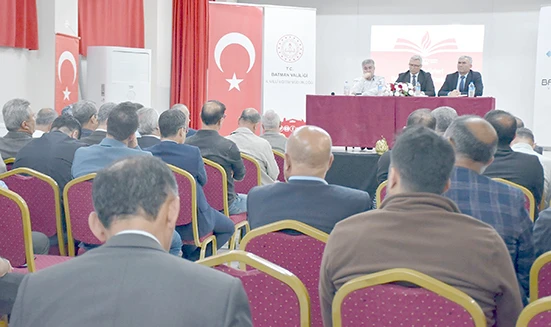 LİSE MÜDÜRLERİ TOPLANTISI YAPILDI