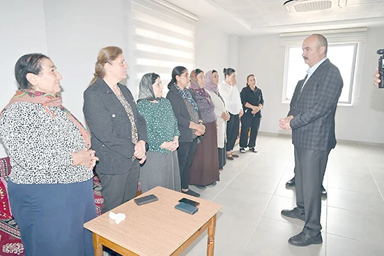 VALİ CANALP BEŞİRİ&rsquo;DE K&Ouml;Y K&Ouml;Y VATANDAŞLARI DİNLEDİ