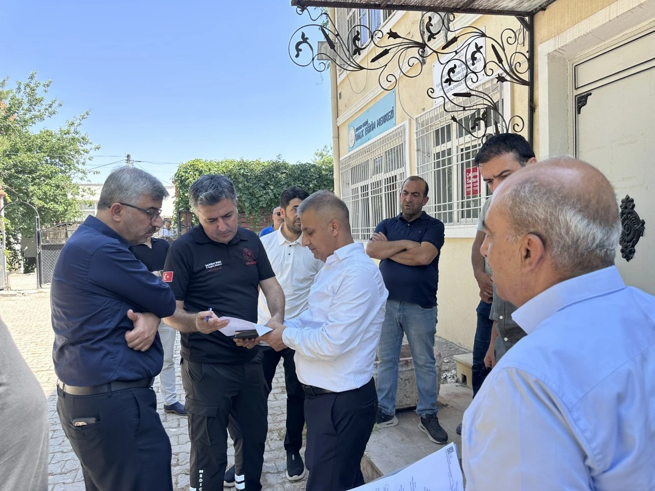 BEŞİRİ'DE POLİKLİNİK İNŞAATI YERİNDE İNCELENDİ