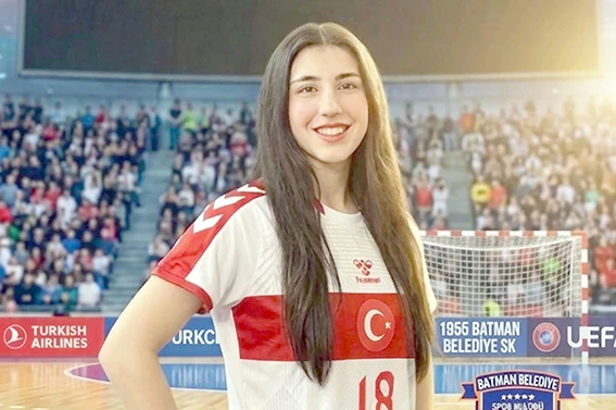 SEMA YILMAZ, MİLLİ TAKIM KADROSUNDA: HEDEF SLOVAKYA