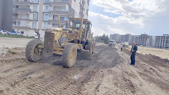 FEN İŞLERİ EKİPLERİ HAVA ŞARTLARINA RAĞMEN SAHADA