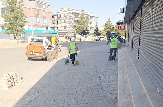 İKİ MAHALLEDE KAPSAMLI TEMİZLİK &Ccedil;ALIŞMASI