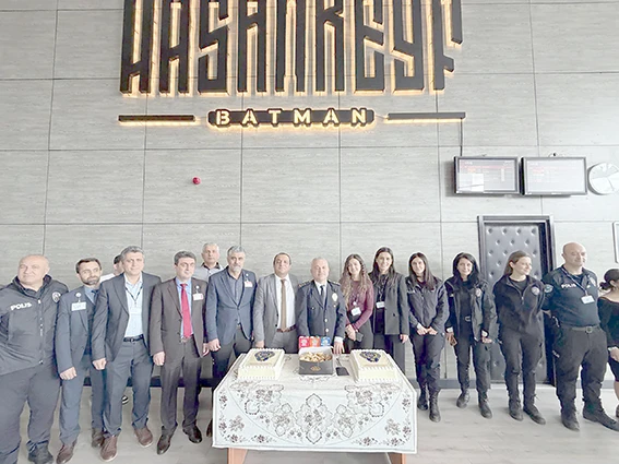 HAVALİMANINDA 181 YILLIK GURUR DUYGUSU