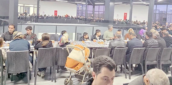 BATMAN&rsquo;DA SİİRTLİLER G&Ouml;N&Uuml;L SOFRASINDA BULUŞTU