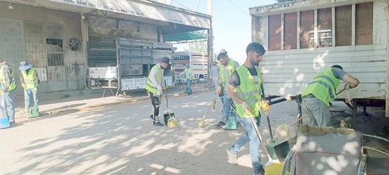 MARANGOZLAR SİTESİ VE &Ccedil;AMLICA&rsquo;DA TEMİZLİK &Ccedil;ALIŞMASI