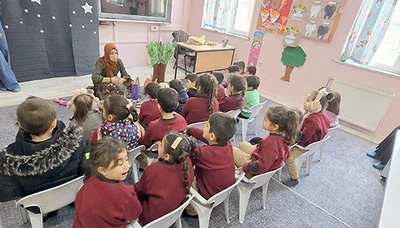 MASALLARIN B&Uuml;Y&Uuml;L&Uuml; D&Uuml;NYASINA YOLCULUK YAPTILAR