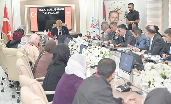 VALİ CANALP, VATANDAŞLARIN SORUNLARINI DİNLEDİ