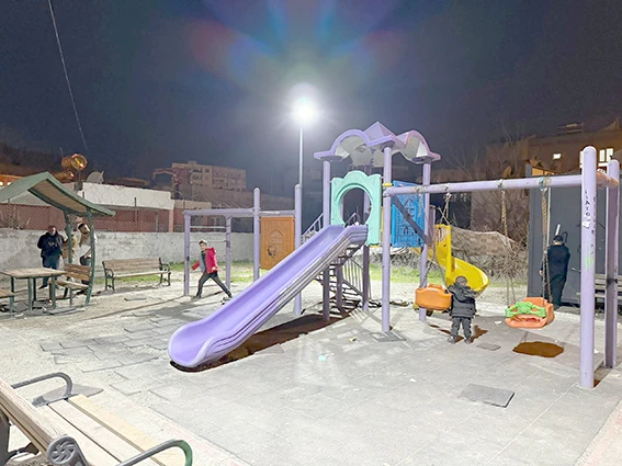 PARK VE BAHÇELER BAHAR MEVSİMİNE HAZIRLANIYOR