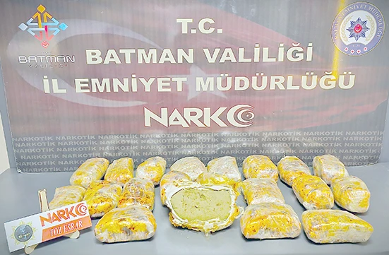 ZEHİR YÜKLÜ ARAÇ YAKALANDI