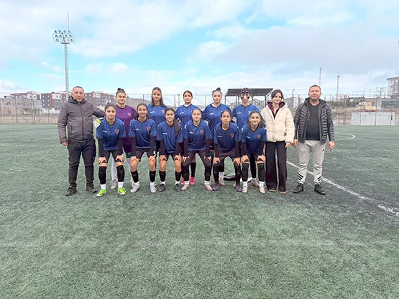 U17 KIZ TAKIMI&rsquo;NDAN ALTIN DEĞERİNDE 3 PUAN