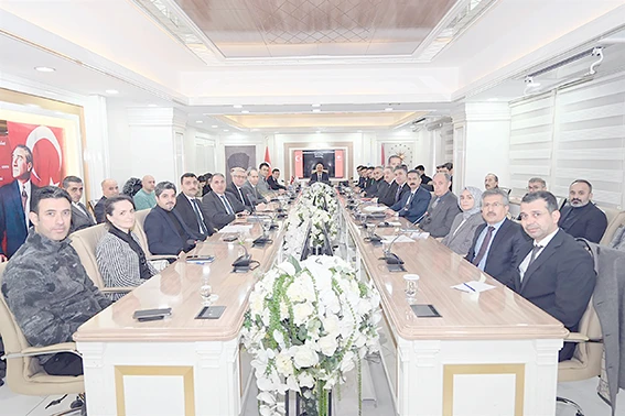 BAĞIMLILIKLA M&Uuml;CADELE PROJE TOPLANTISI YAPILDI