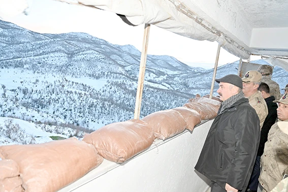 VALİ CANALP, JANDARMA KARAKOLU’NDA İFTAR YAPTI