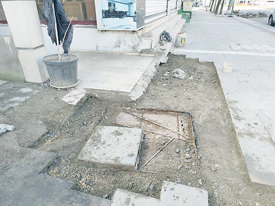 FEN İŞLERİ SAHADA &Ccedil;ALIŞMALARINI S&Uuml;RD&Uuml;R&Uuml;YOR