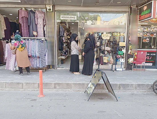 KALDIRIM İŞGALLERİNE KARŞI UYARI