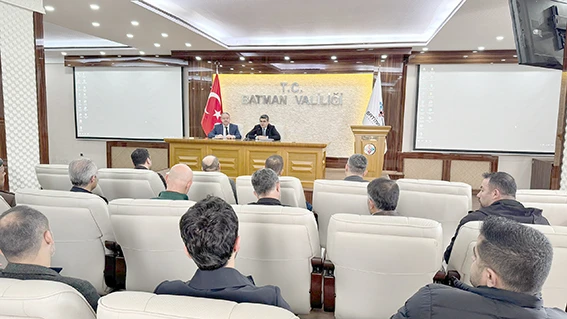 BAĞIMLILIKLA M&Uuml;CADELEDE KURUMLAR G&Uuml;&Ccedil; BİRLİĞİ YAPTI