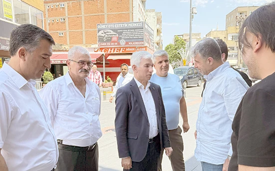 BAŞKAN KAPLAN&rsquo;DAN &Ccedil;ARŞI ESNAFINA ZİYARET