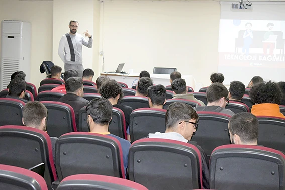 GEN&Ccedil;LER BAĞIMLILIĞA KARŞI BİLİN&Ccedil;LENİYOR