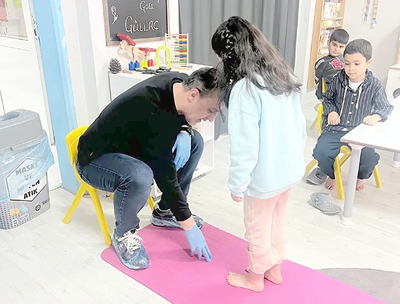 MİNİK ÖĞRENCİLERE SAĞLIKLI YAŞAM EĞİTİMİ