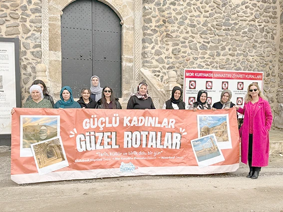 KADINLAR ŞEHRİ KEŞFETMEYE DEVAM EDİYOR