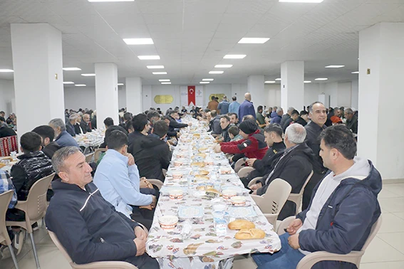 BAYINDIR'DA İFTAR BİR BAŞKA GÜZEL