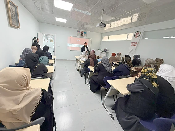 BAĞIMLILIKLA M&Uuml;CADELEDE BATMAN T&Uuml;RKİYE&rsquo;YE MODEL OLUYOR