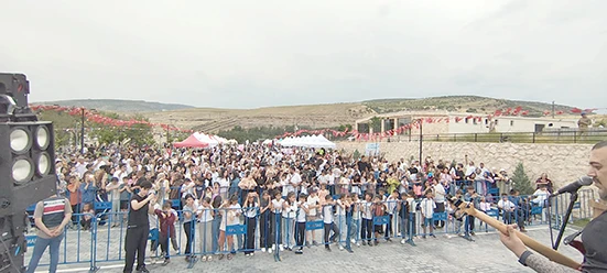 TARİHİ MALABADİ KÖPRÜSÜ’NDE İLK YAZ ŞENLİĞİ COŞKUSU