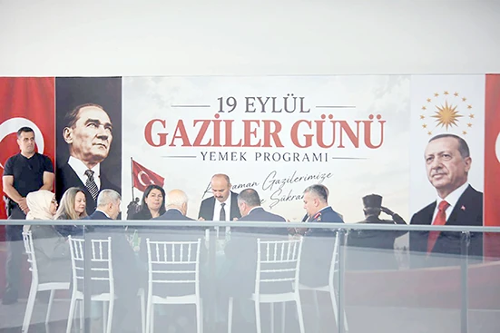 VALİ CANALP, GAZİLER VE AİLELERİYLE BİR ARAYA GELDİ