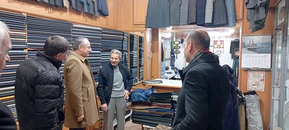 YAŞAR, ESNAF TURUNDA