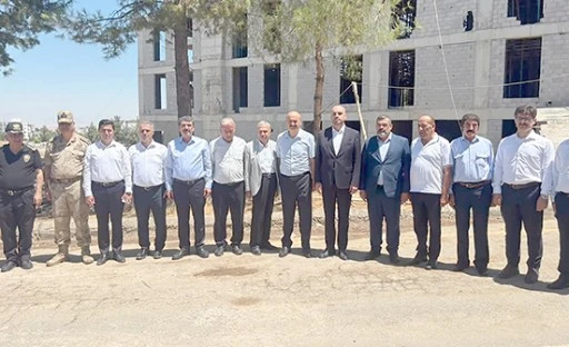 1.350 KİŞİLİK CAMİDE İNCELENDİ