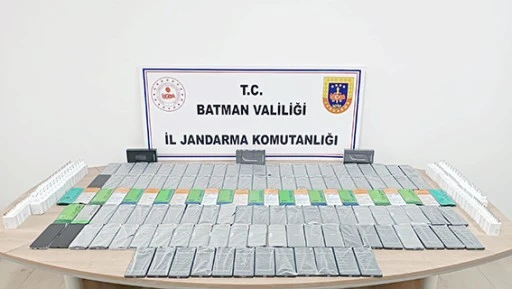 132 ADET KA&Ccedil;AK TELEFON ELE GE&Ccedil;İRİLDİ