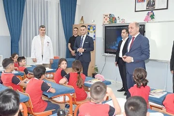 172 BİN &Ouml;ĞRENCİ İ&Ccedil;İN DERS ZİLİ &Ccedil;ALDI