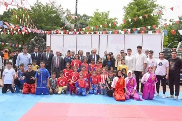 19 MAYIS COŞKUYLA KUTLANDI